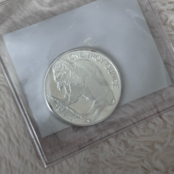 One Troy Ounce Coin - Picture 4 of 5